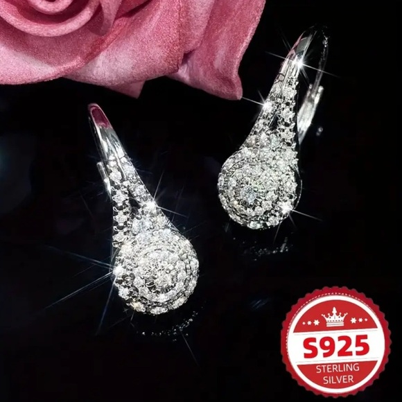 Women’s 925 Sterling Silver Synthetic Zirconia Pendant Earrings - NWT - Picture 2 of 9